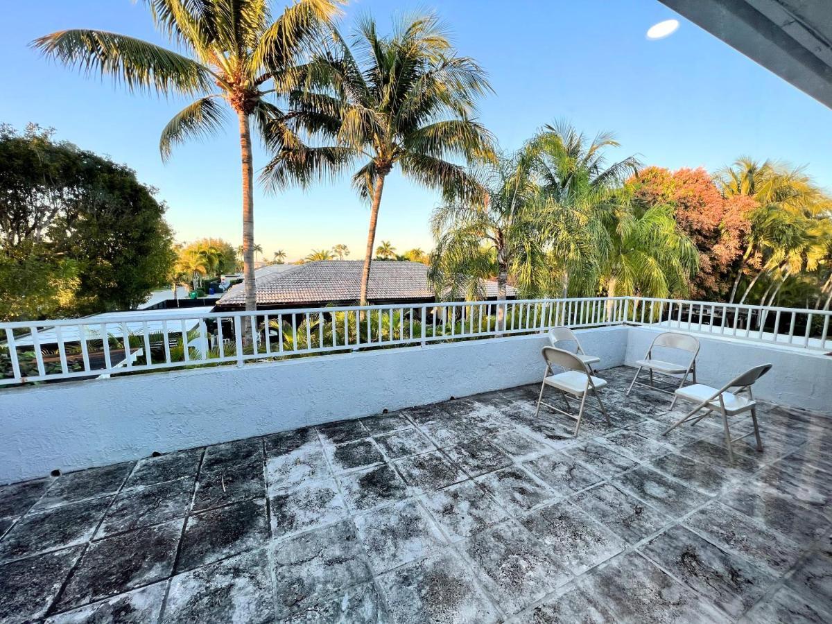 Casa vacanze Spacious And Luxurious 4bd 3br House Pool Tub Bbq Private